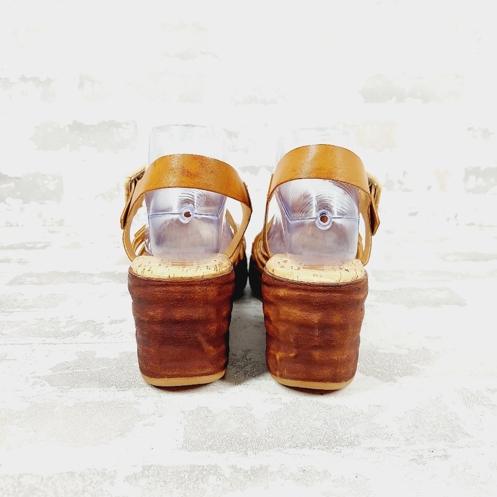 New KORKS Marley Tan Strappy Wedge Sandal H330 - Picture 4 of 11